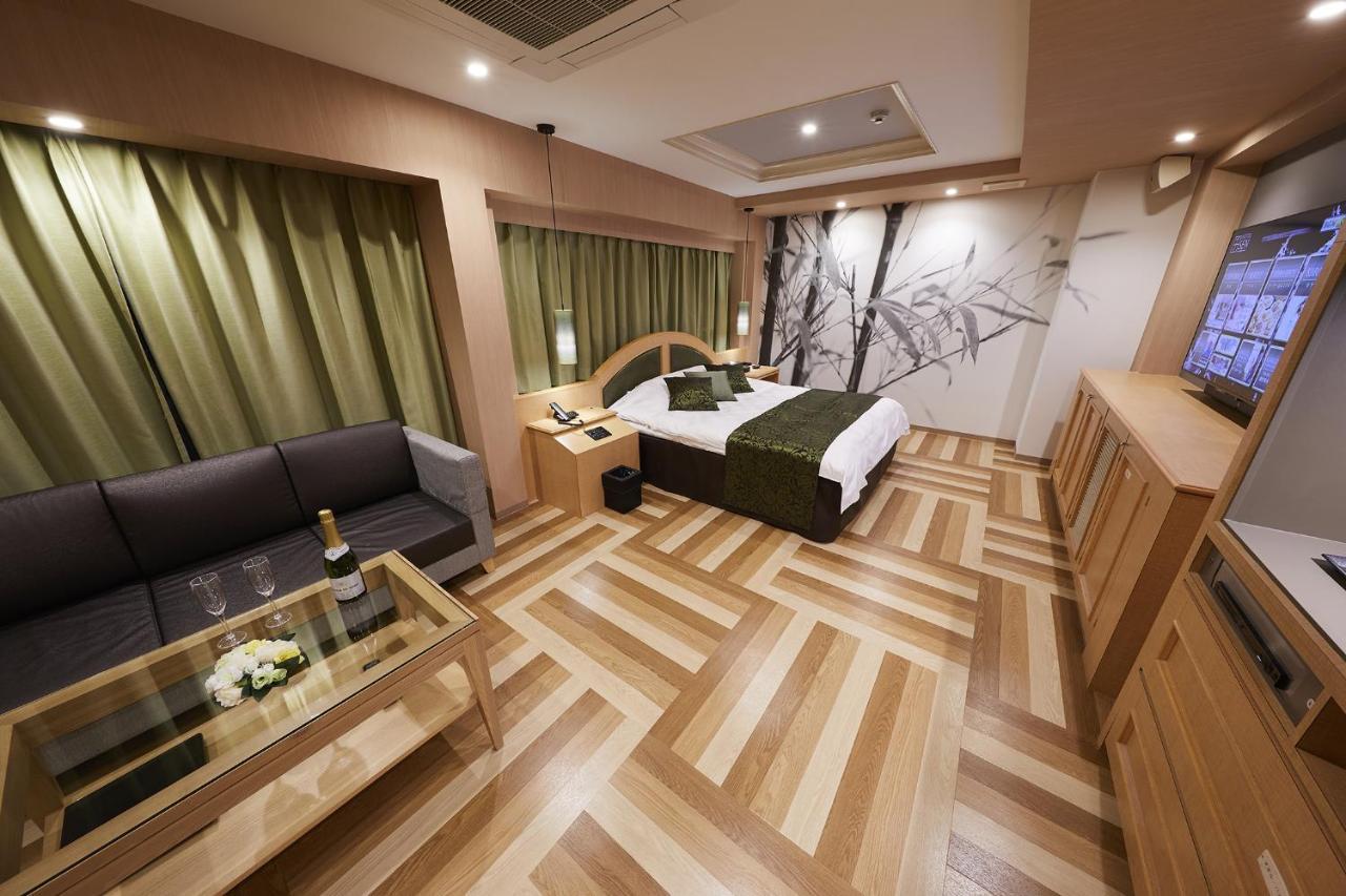 Hotel Sen (Adults Only) Osaka Dış mekan fotoğraf